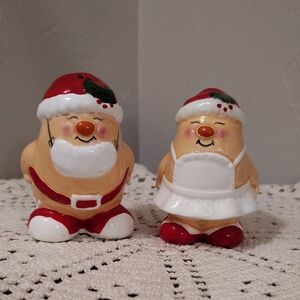Enesco Holiday Shakers Vintage